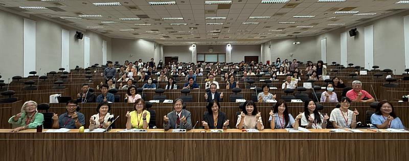 與會人員大合照，共同為高教學生輔導工作注入能量。